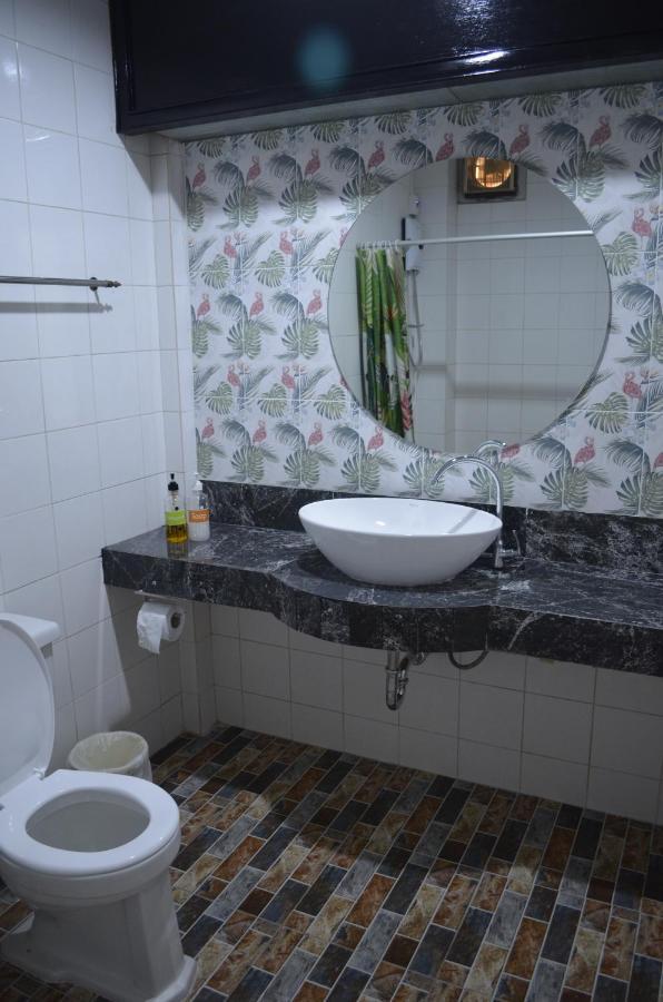 โรงแรมเมืองเพรียวอินน์ Mueang Phriao Inn Hotel Sara Buri Exteriér fotografie